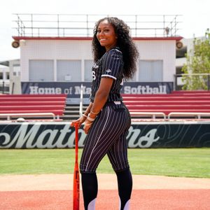 Image post by @csunsoftball on Instagram