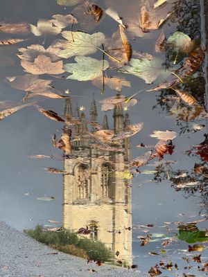 Image post by @oxford_uni on Instagram
