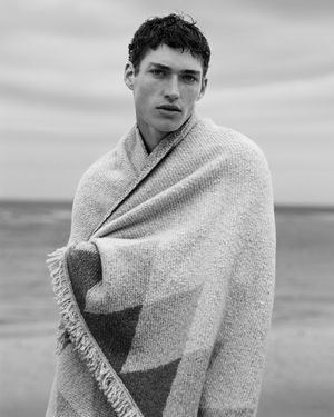 Image post by @loropiana on Instagram