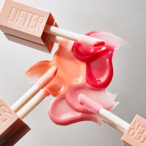 Image post by @maybelline on Instagram