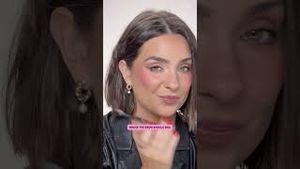 Video post by @ipsy on YouTube