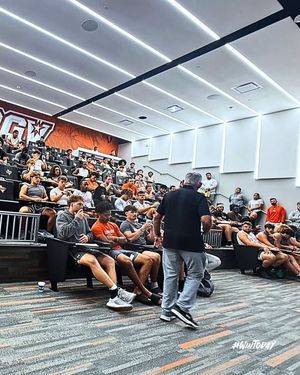 Image post by @UTRGVFootball on Facebook