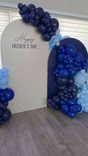 Video post by @Heather's Balloon Boutique & Decor on Facebook