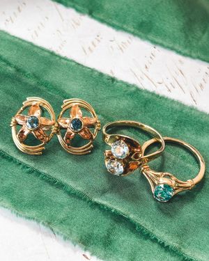Image post by @maejeanvintage on Instagram