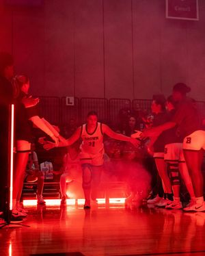 Image post by @brownu_wbb on Instagram