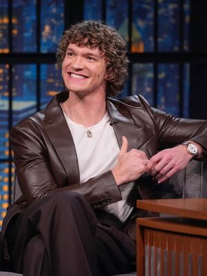 Image post by @people on Instagram