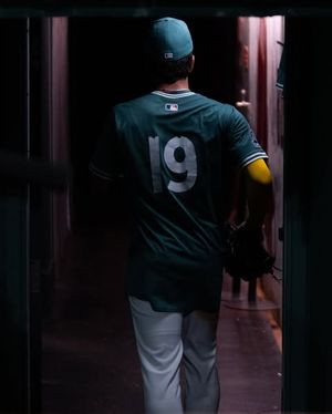 Image post by @mlb on Instagram