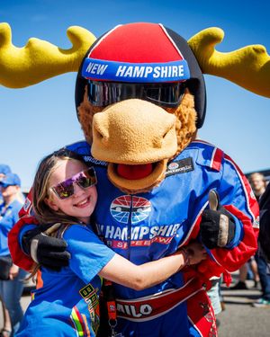 Image post by @nhms on Instagram
