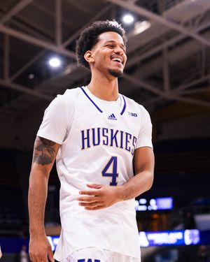 Image post by @uw_mbb on Instagram