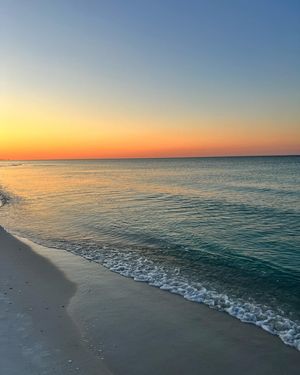 Image post by @southwalton on Instagram