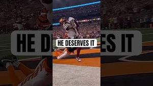 Video post by @wearestudss on YouTube