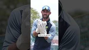Video post by @cricketcomau on YouTube