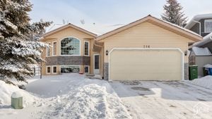 Image post by @JessicaChanHomeSellingTeam on Facebook