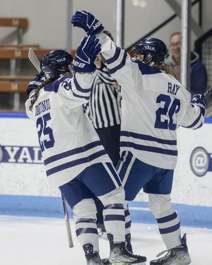 Image post by @yalewhockey on Instagram