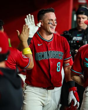 Image post by @losdbacks on Instagram