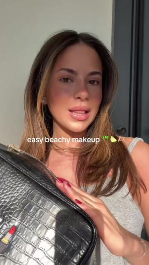 Video post by @anyaweitz on TikTok