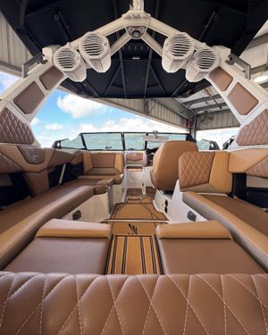 Image post by @tigeboats on Instagram