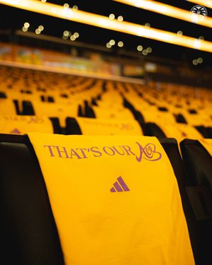 Image post by @la_sparks on Instagram