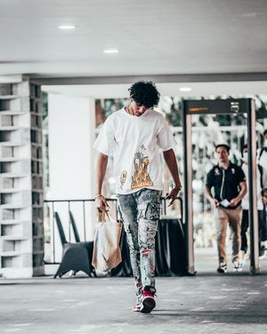 Image post by @derrickmichael_ on Instagram
