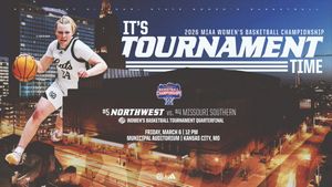 Image post by @bearcatsports on Twitter