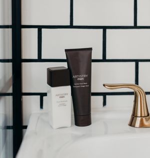 Image post by @amway on Instagram