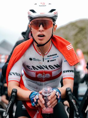 Image post by @wmncycling on Instagram