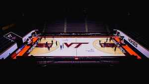 Image post by @uvawomenshoops on Instagram