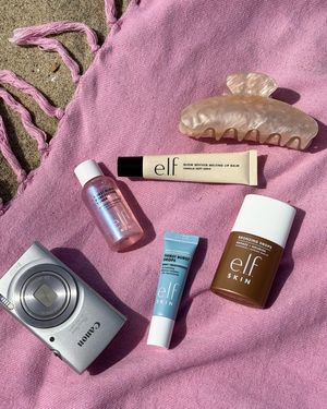 Image post by @elfcosmetics on Instagram