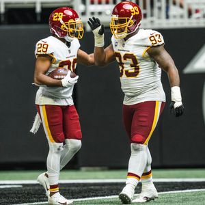 Image post by @jonallen93_ on Twitter