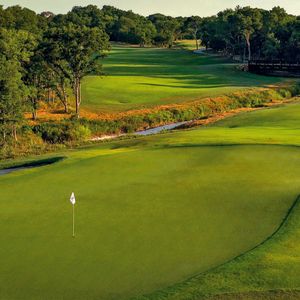 Image post by @texas.golf.hof on Instagram