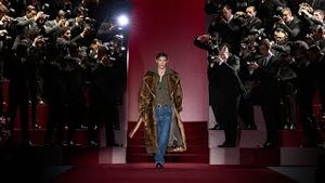 Video post by @dolcegabbana on YouTube