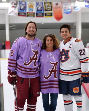 Image post by @alabamahockeyd3 on Instagram