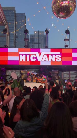 Video post by @packslight on TikTok