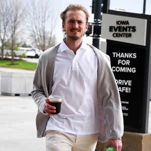 Image post by @iowawild on Instagram