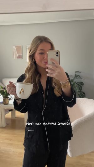 Video post by @carlotagrandeb on TikTok