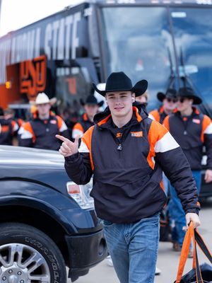 Image post by @okstatehockey on Instagram