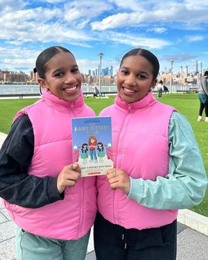 Image post by @andreaselenatwins on Instagram