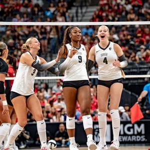 Image post by @unlvvball on Instagram