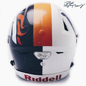 Image post by @riddellsports on Instagram
