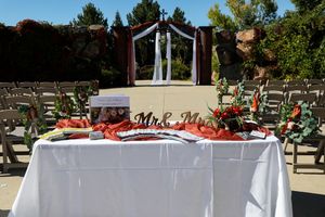 Image post by @watervalleywedding on Instagram