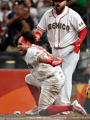 Image post by @raysbaseball on Instagram