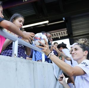 Image post by @lynnfamilystadium on Instagram
