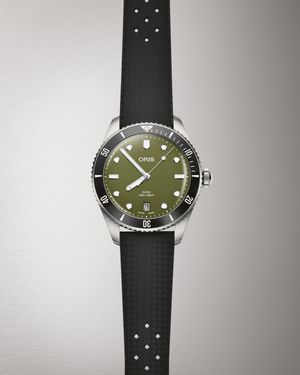 Image post by @oris on Instagram