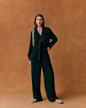 Image post by @georgeatasda on Instagram