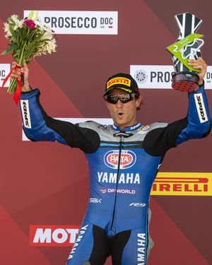 Image post by @yamahamotoraus on Instagram