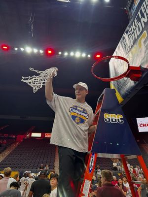 Image post by @troyathletics on Instagram