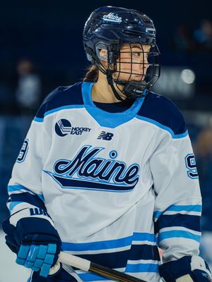 Image post by @mainewhockey on Instagram
