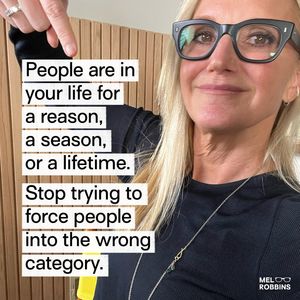 Image post by @melrobbins on Instagram