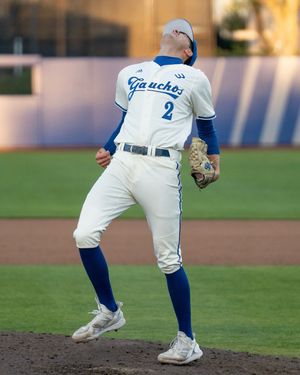 Image post by @ucsb_baseball on Instagram