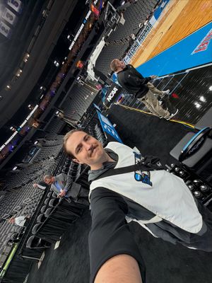 Image post by @downby_abay on Instagram